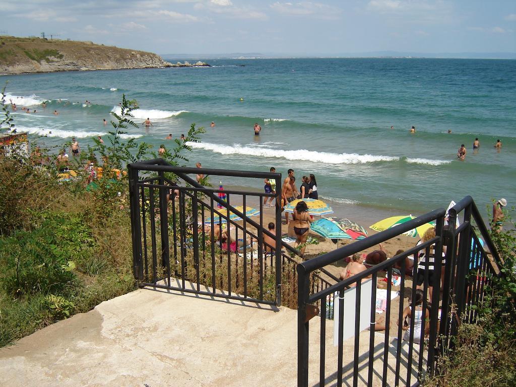 Villa Lazuren Bryag 2 체르노모레츠 객실 사진